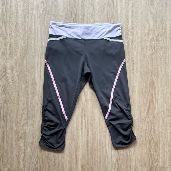 Lululemon Cropped Leggings - Picture 1 of 9